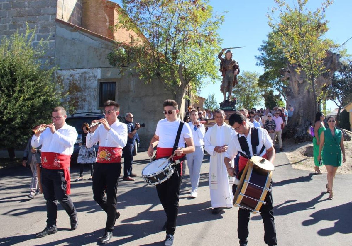 Jotas a San Miguel en Nava de Sotrobal