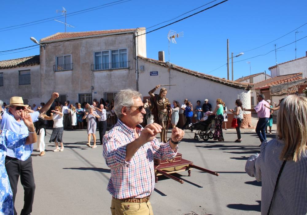 Jotas a San Miguel en Nava de Sotrobal