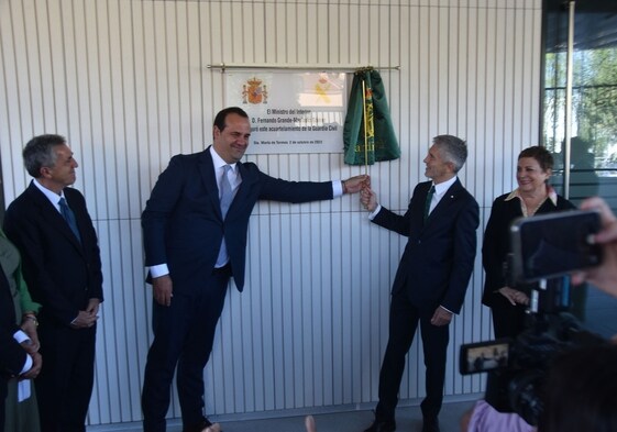 Marlaska inaugura el cuartel de la Guardia Civil en Santa Marta que da servicio a 50.000 personas