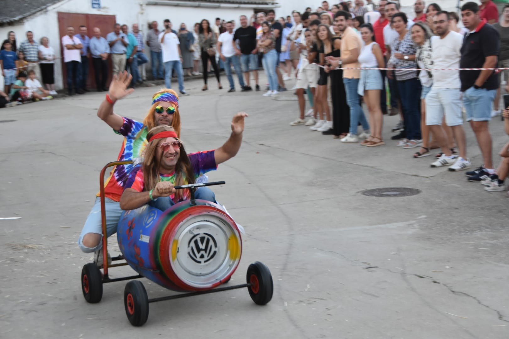 Jenni, Rubiales y un váter, en los &#039;Autos locos&#039; de Aldehuela