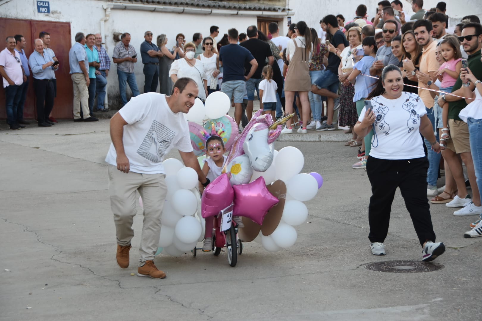 Jenni, Rubiales y un váter, en los &#039;Autos locos&#039; de Aldehuela