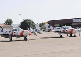 Avionetas en el aeropuerto de Matacán.