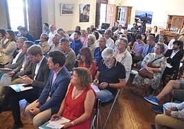 Imagen de los participantes en la inauguración del congreso celebrado martes y miércoles en Candelario.