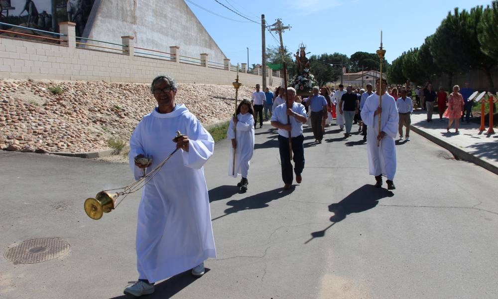 Mancera lleva a su Virgen hasta la Puerta Santa