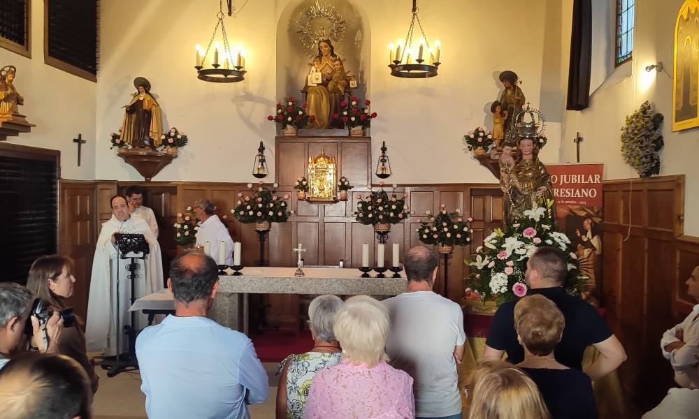 Mancera lleva a su Virgen hasta la Puerta Santa