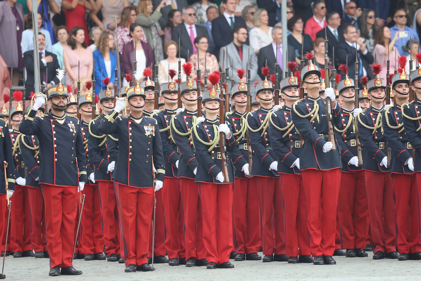 El suspiro de la Reina Letizia en la jura de bandera de la princesa Leonor