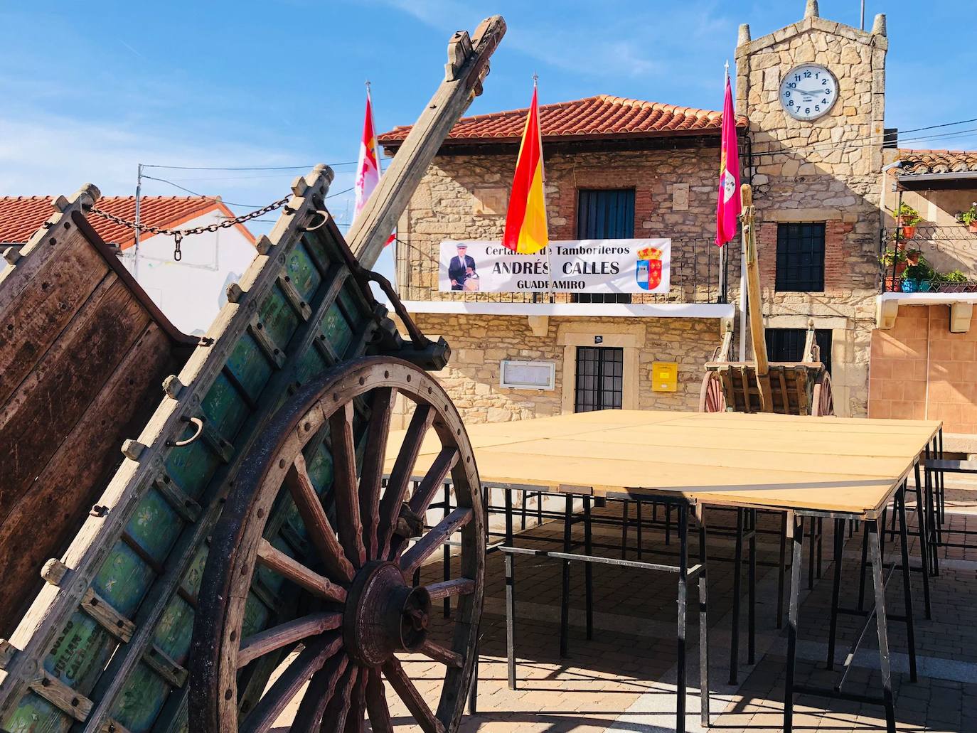 Gaitas y tamboriles en honor a Andrés Calles en Guadramiro