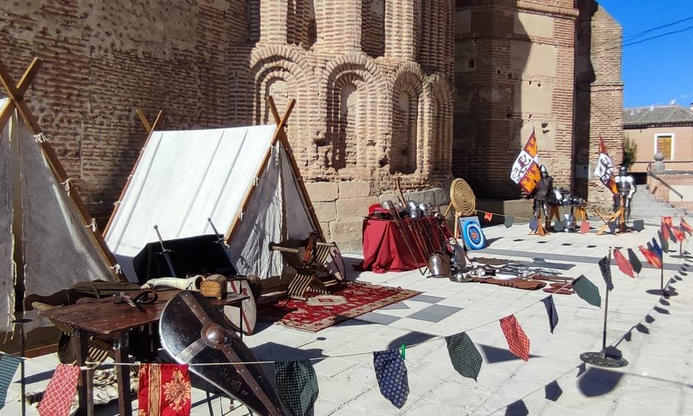 La VIII Feria del Mudéjar llena Rágama de historia