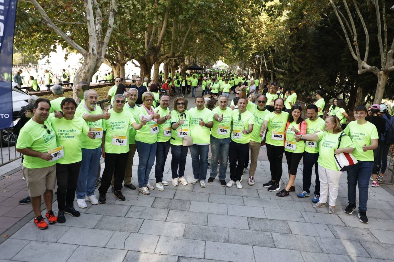 15.000 personas tiñen Salamanca de verde esperanza en la lucha contra el cáncer