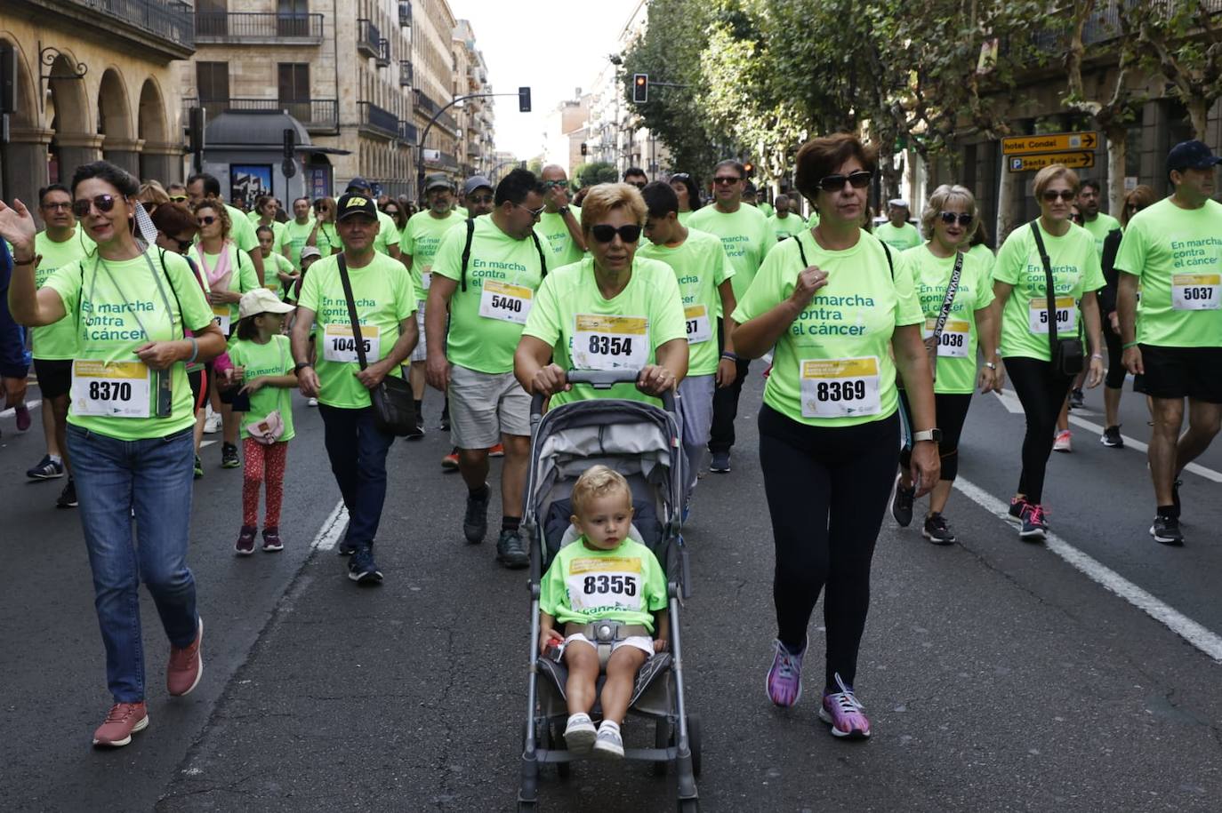 Las mejores imágenes de la Marcha contra el Cáncer de Salamanca