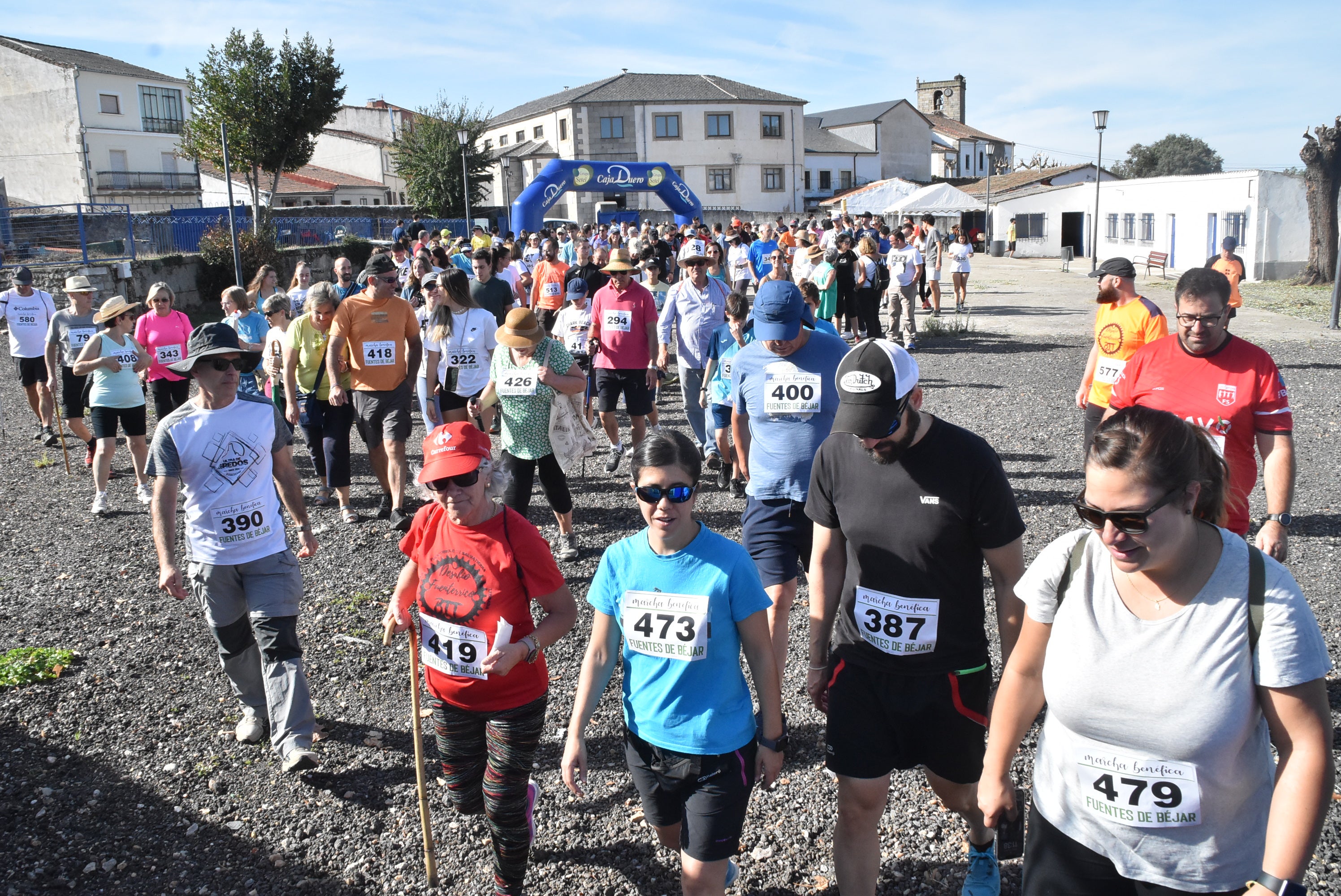 Fuentes de Béjar despide un fin de semana lleno de solidaridad y tradición