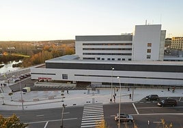 Panorámica del Hospital de Salamanca desde el paseo de San Vicente.