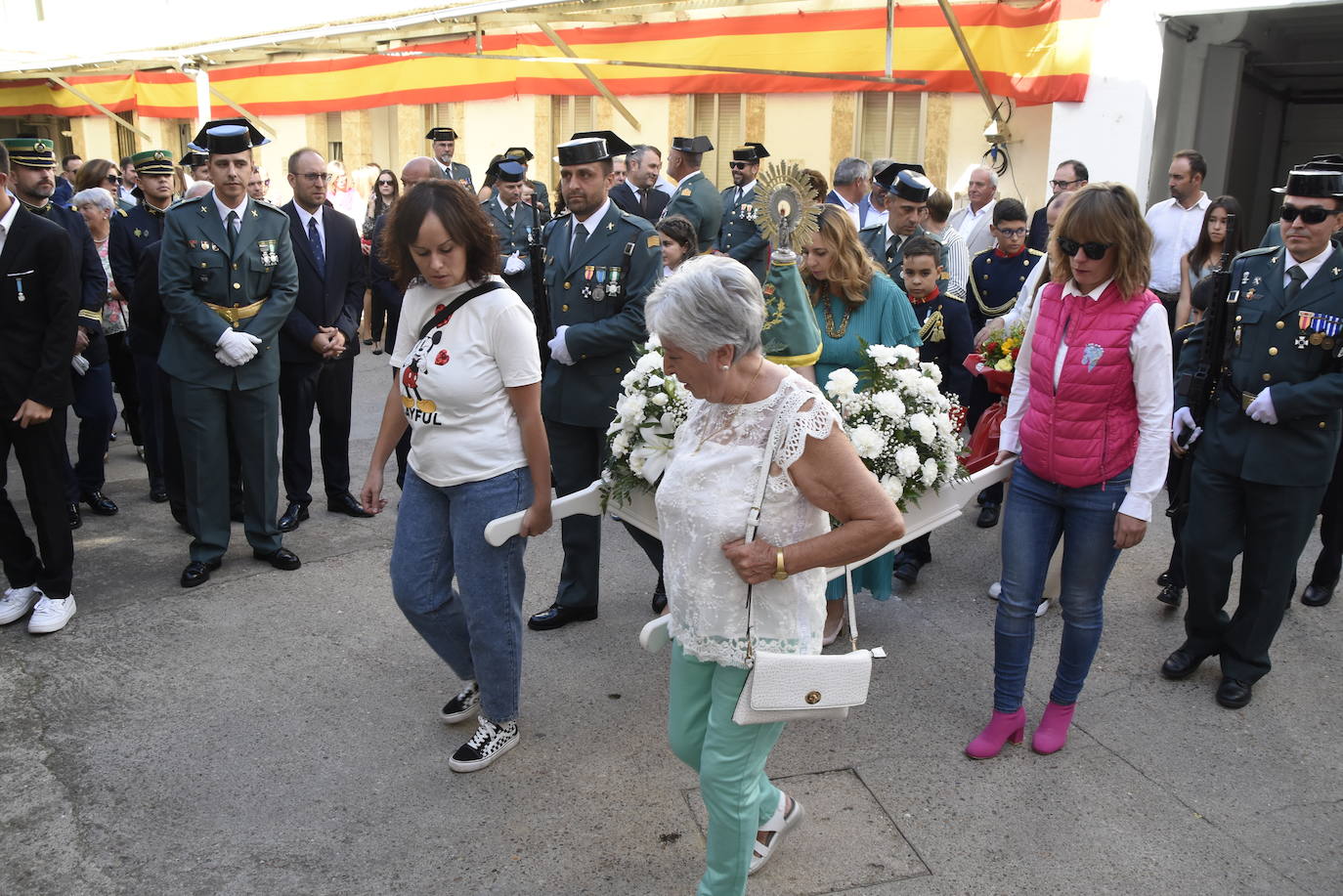 Ciudad Rodrigo grita «Viva el Rey, viva España, viva la Guardia Civil»