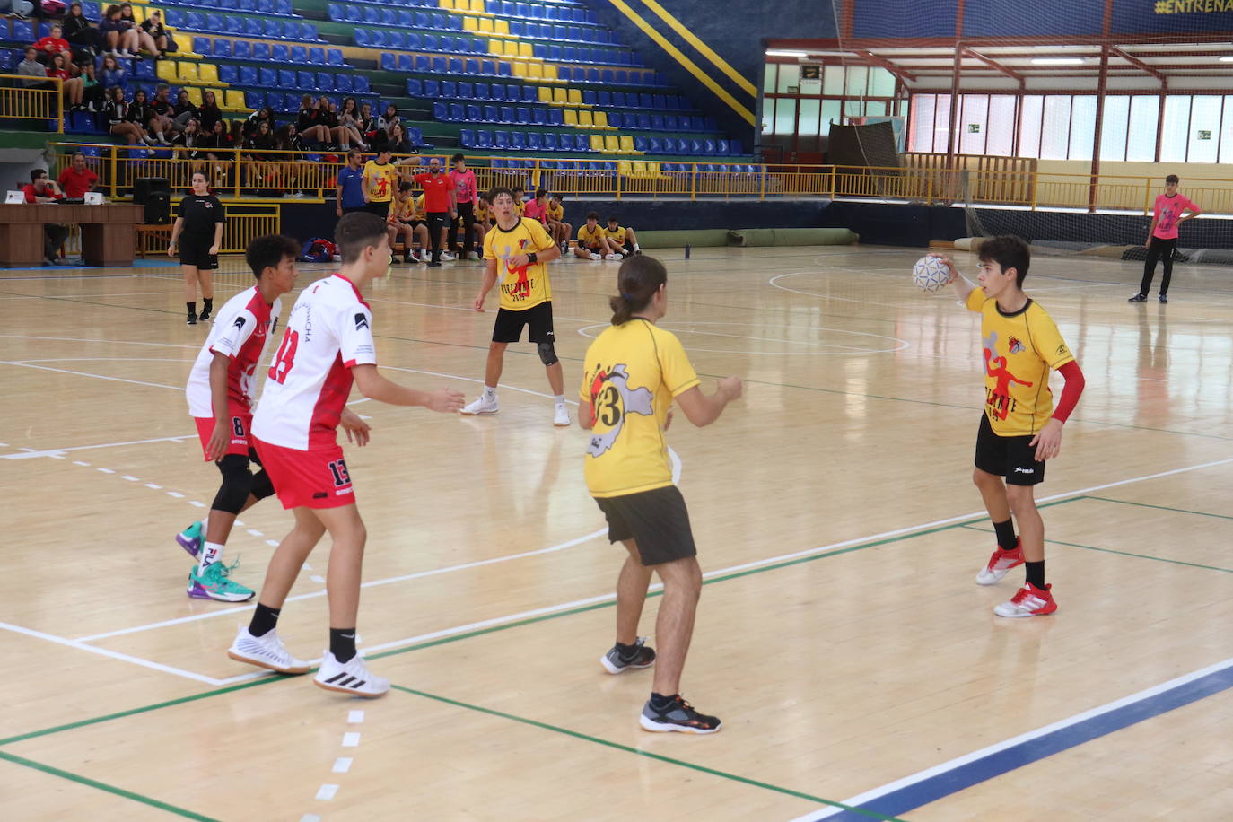 Victoria de Castilla-La Mancha en el primer Torneo de Balonmano Ciudad de Béjar