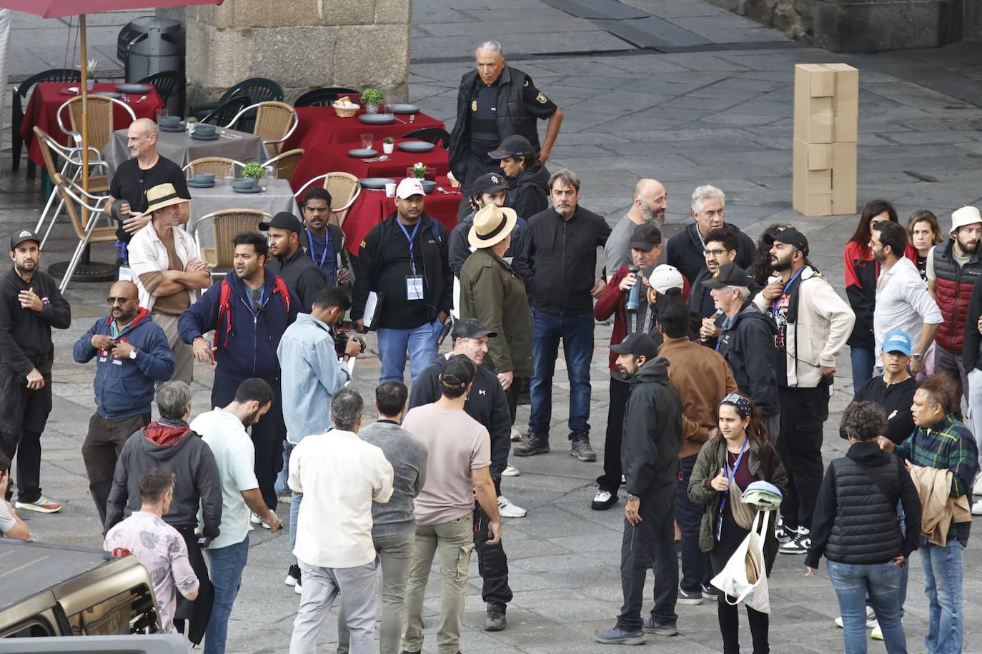 Las mejores imágenes de los actores del segundo día de rodaje de la película de Bollywood