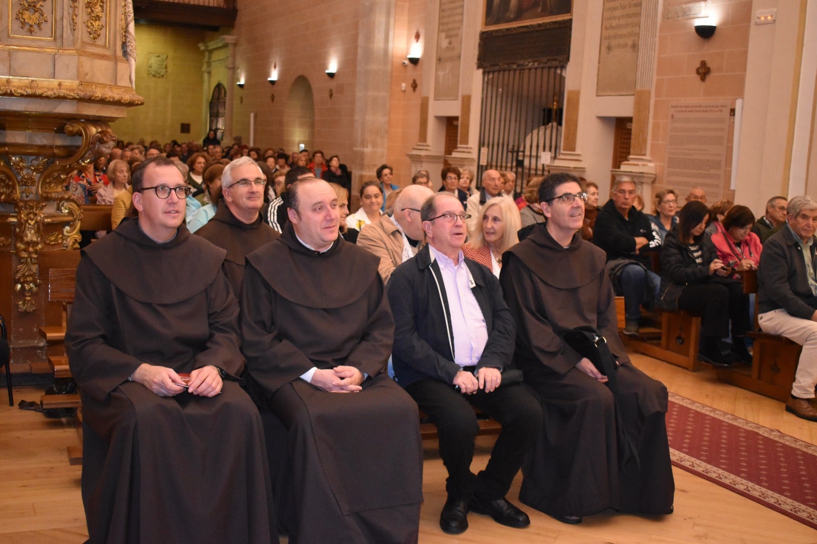 Montserrat Martín Caballé conquista al público de Alba durante el recital lírico teresiano