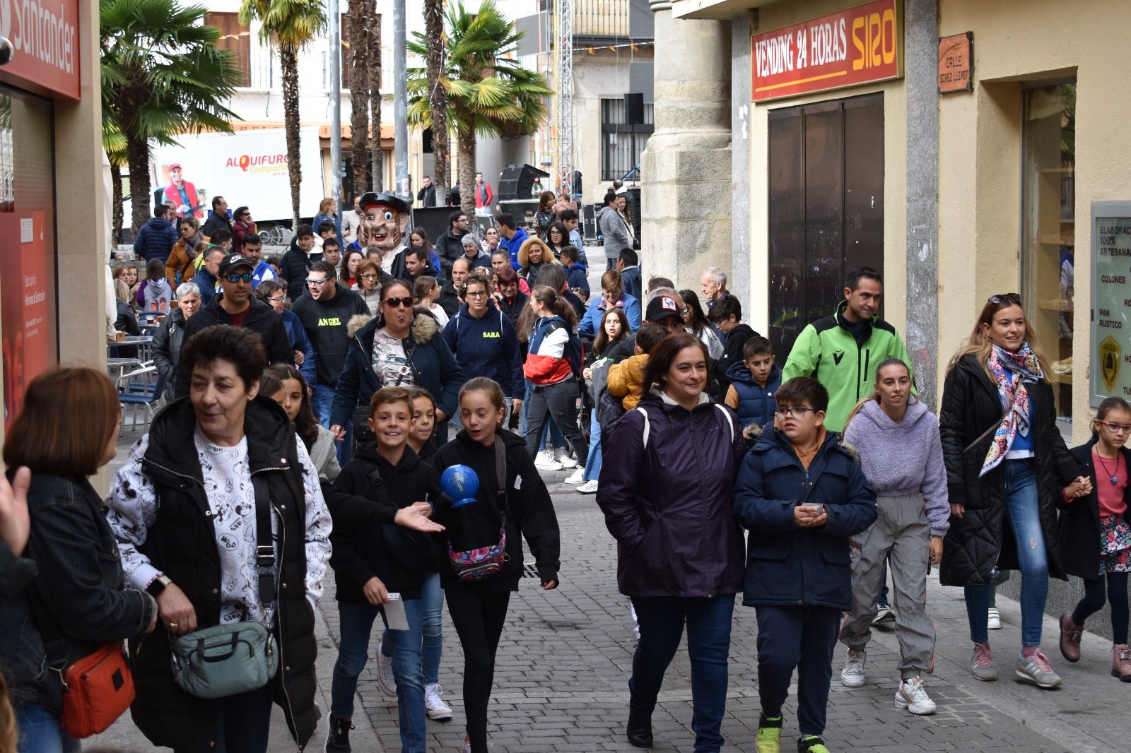 Alba de Tormes afronta la recta final de sus fiestas al ritmo de las peñas