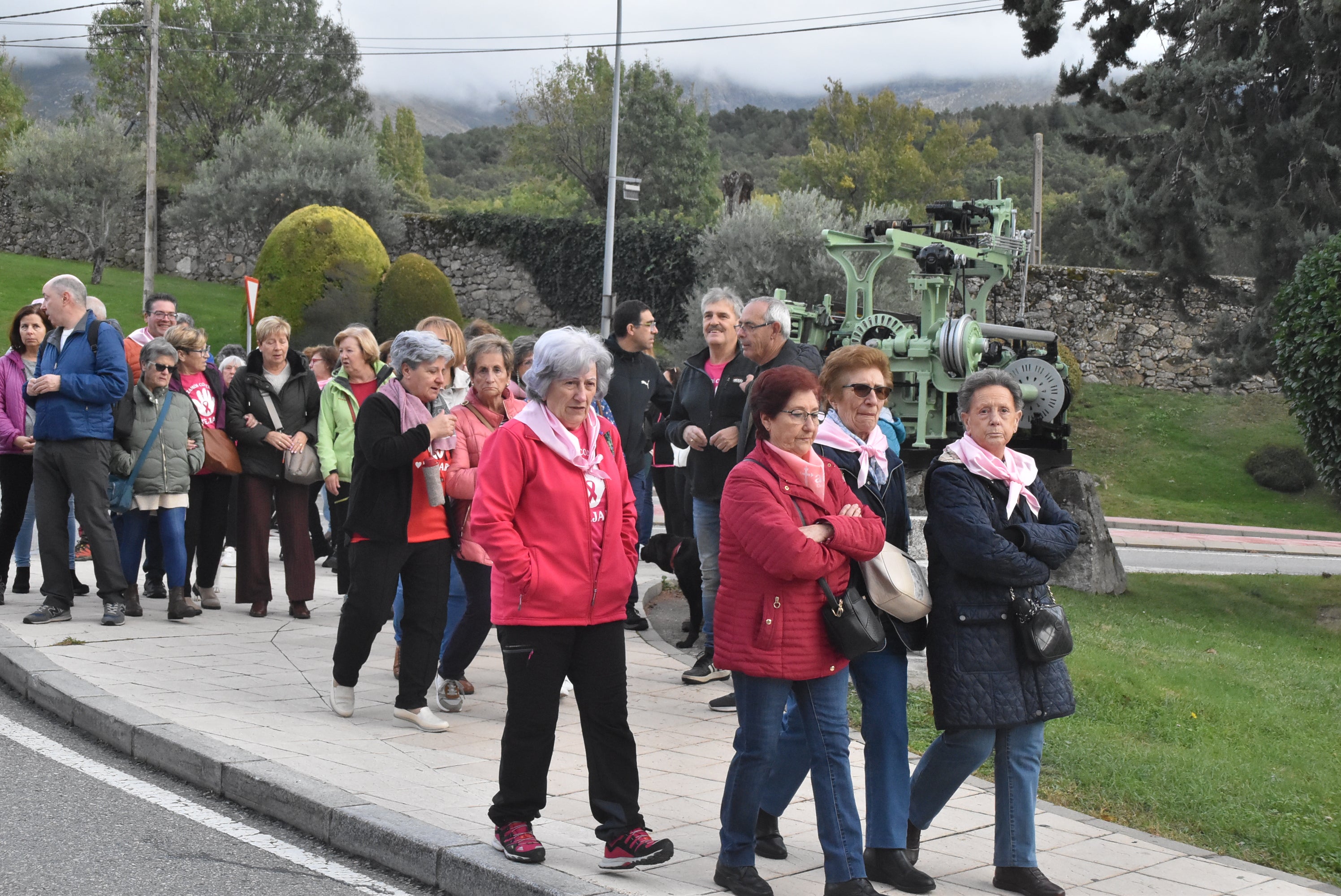 Béjar se tiñe de rosa para luchar contra el cáncer de mama