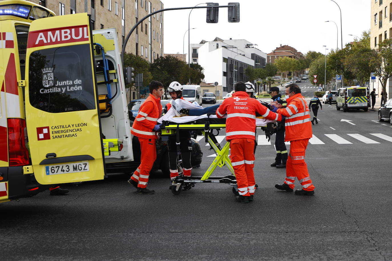 Así fue el aparatoso accidente que colapsó el barrio de Capuchinos