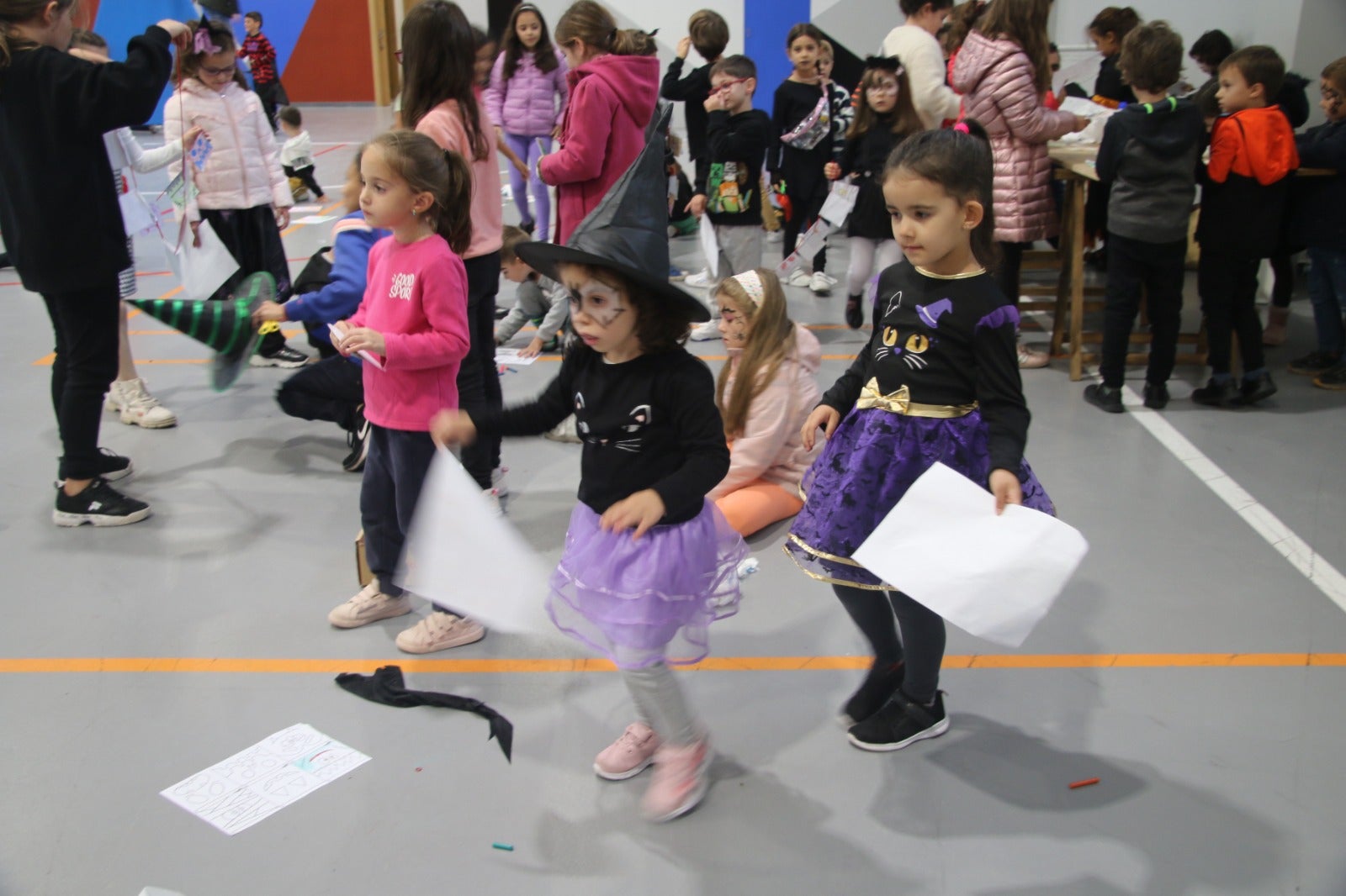 Los niños de Santa Marta, Villares, Aldeatejada y Villamayor, los primeros en celebrar la fiesta de Halloween