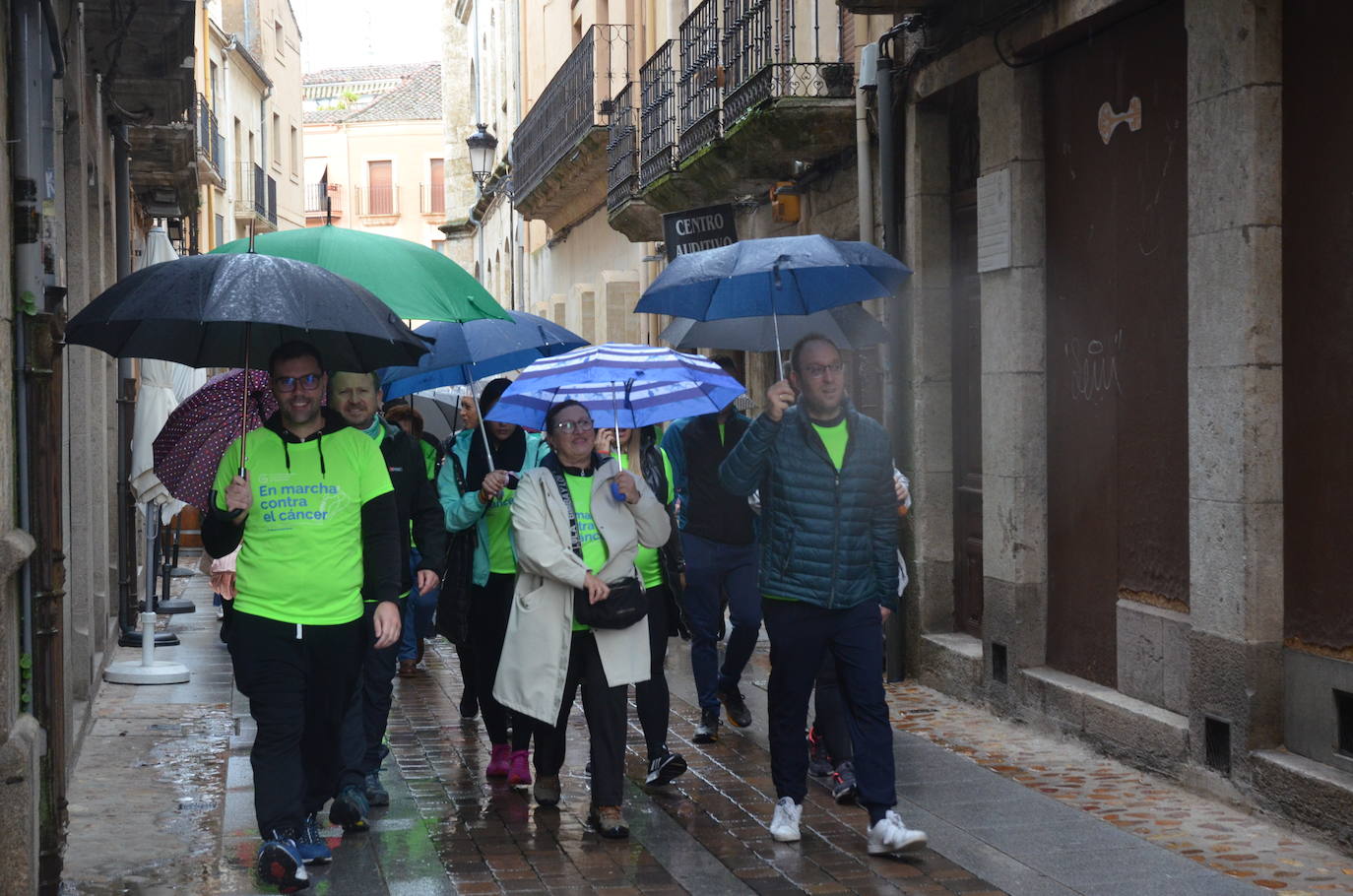 Ciudad Rodrigo vs. un doble enemigo: el cáncer y la lluvia