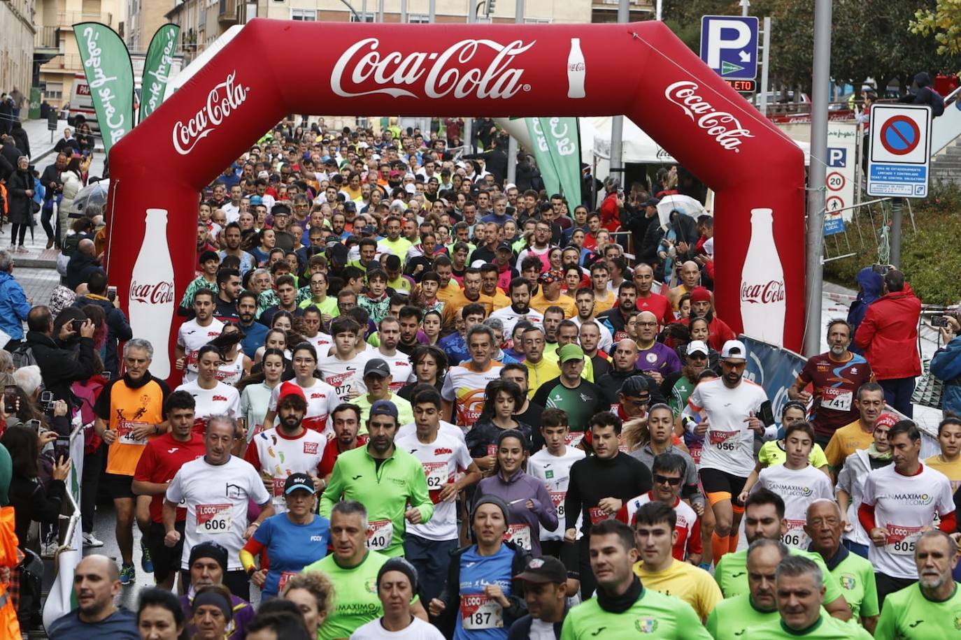 Salamanca llena sus calles con un nuevo éxito de la Carrera de los Mil Pasos