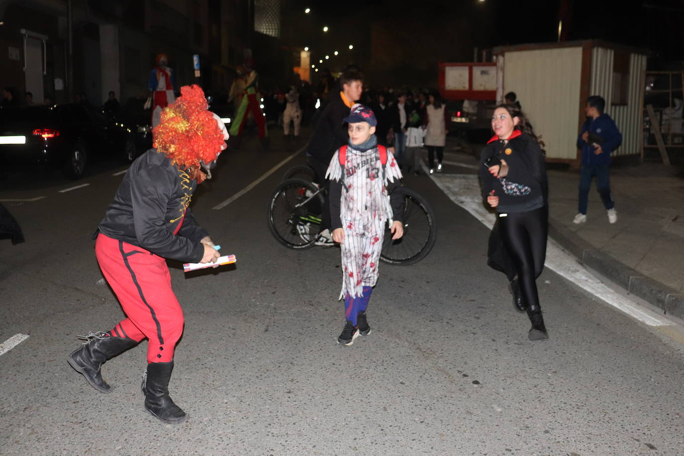 Pasacalles de terror en la noche de Guijuelo