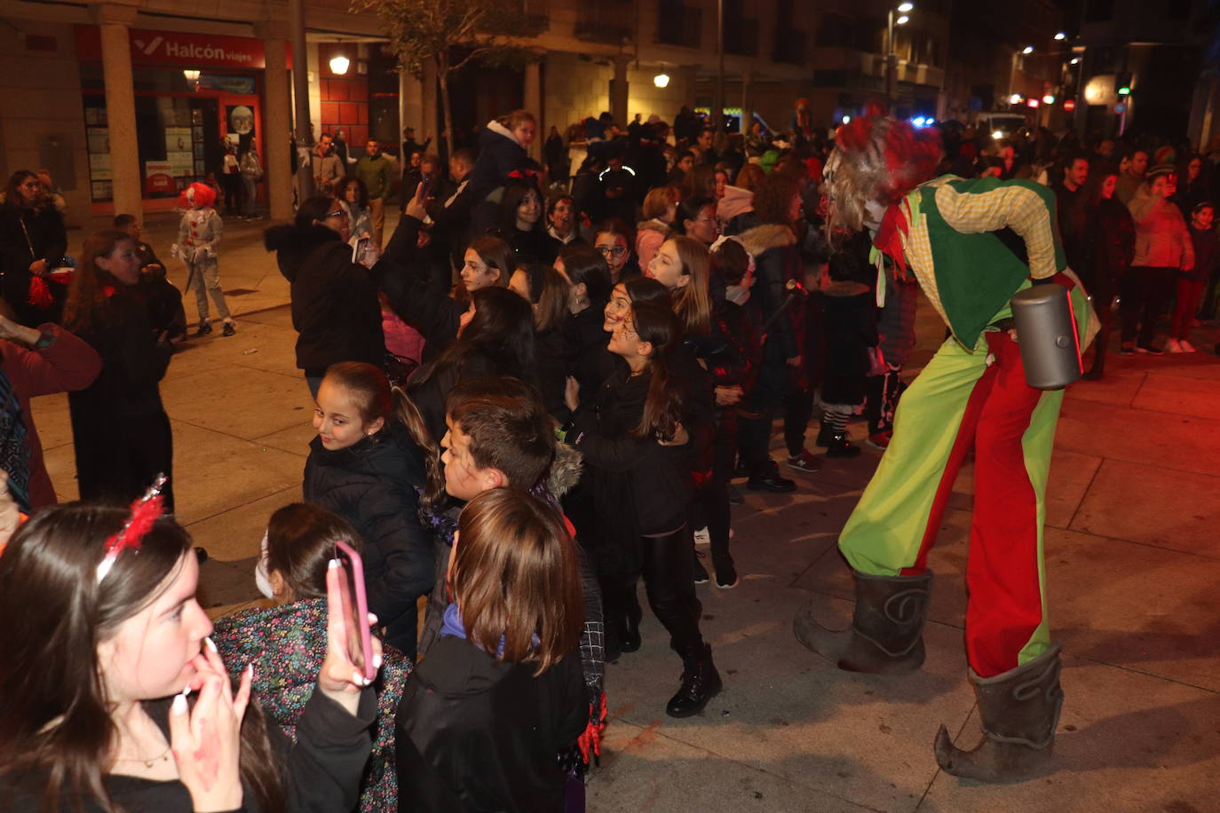 Pasacalles de terror en la noche de Guijuelo