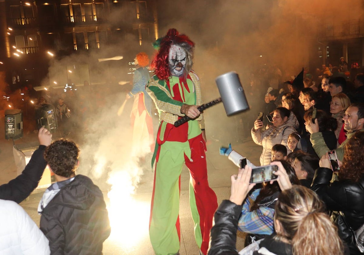 Pasacalles de terror en la noche de Guijuelo