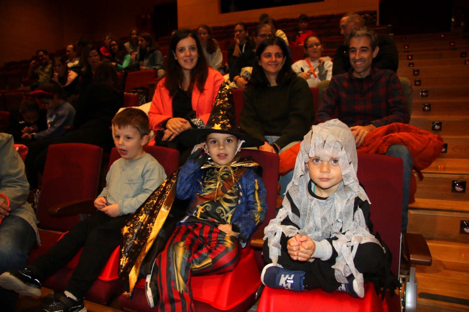 Halloween lleno de público en Aldeatejada, Carbajosa, Castellanos de Moriscos, Doñinos, Santa Marta y Villares de la Reina