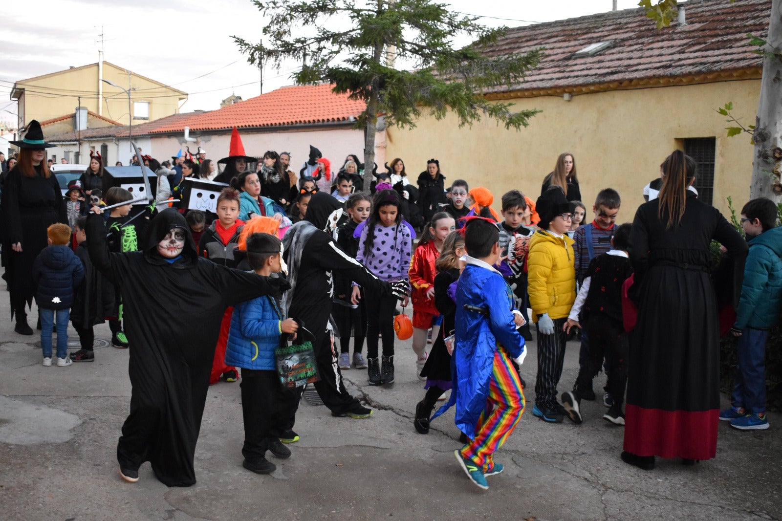 Halloween lleno de público en Aldeatejada, Carbajosa, Castellanos de Moriscos, Doñinos, Santa Marta y Villares de la Reina