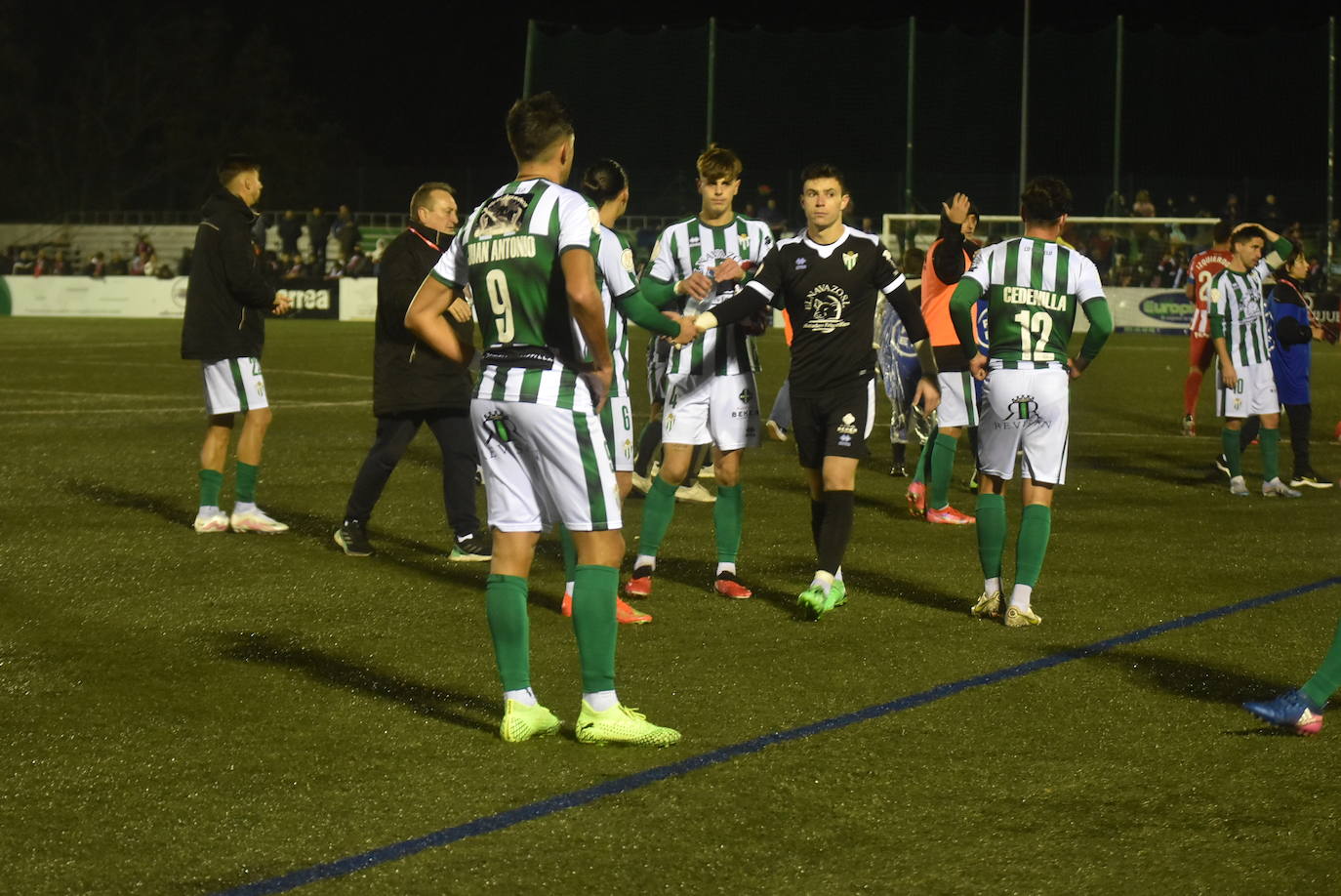 La primera visita del Sporting de Gijón a Guijuelo, en imágenes