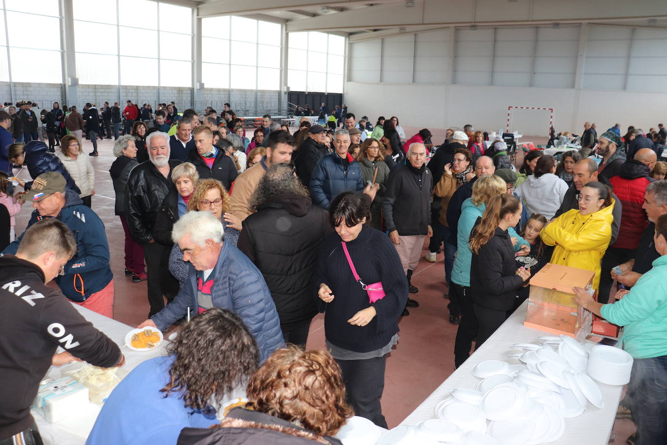 El pabellón salva la celebración de la fiesta del otoño en Los Santos