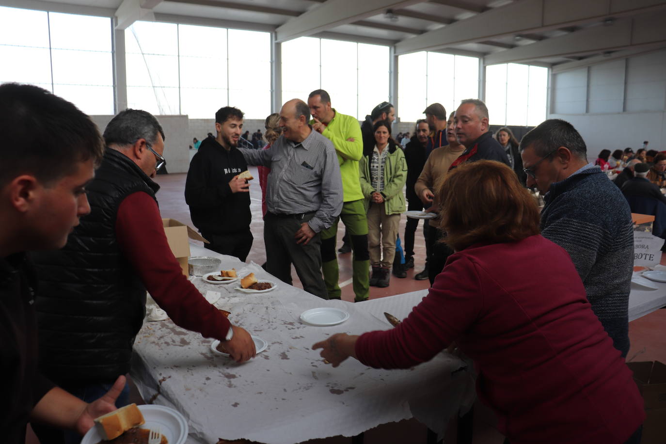 El pabellón salva la celebración de la fiesta del otoño en Los Santos