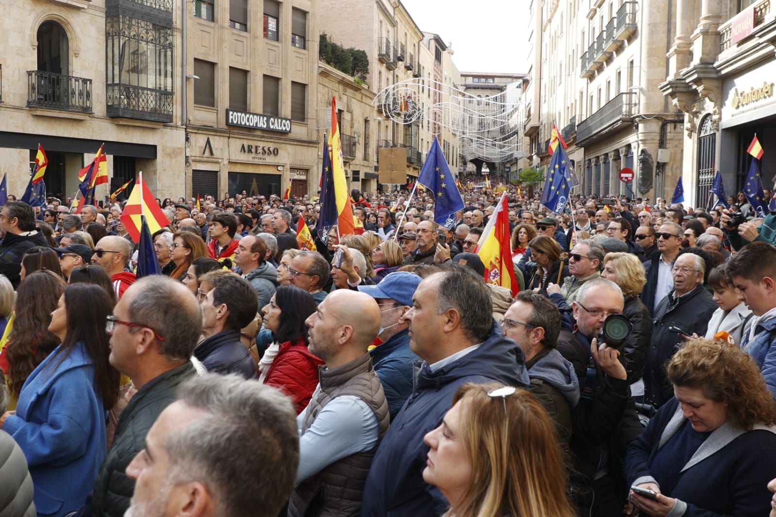 La manifestación contra la amnistía en Salamanca, en imágenes