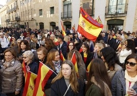 La manifestación contra la amnistía en Salamanca, en imágenes