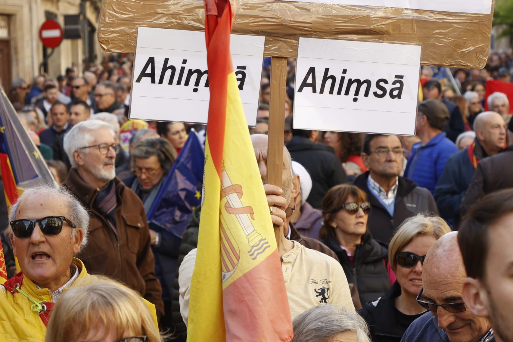 La manifestación contra la amnistía en Salamanca, en imágenes