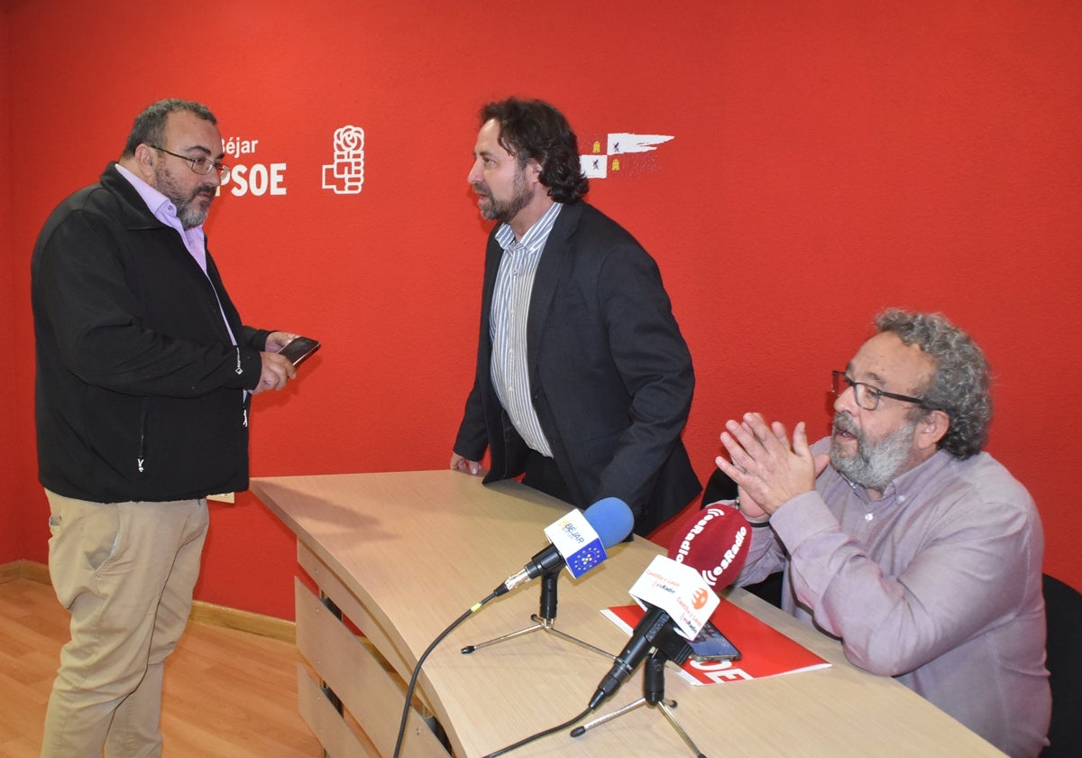 José Ángel Castellano, Antonio Cámara y José Luis Rodríguez, en la rueda de prensa de esta tarde.