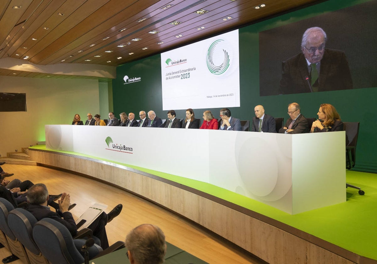 Un momento de la asamblea general de Unicaja.