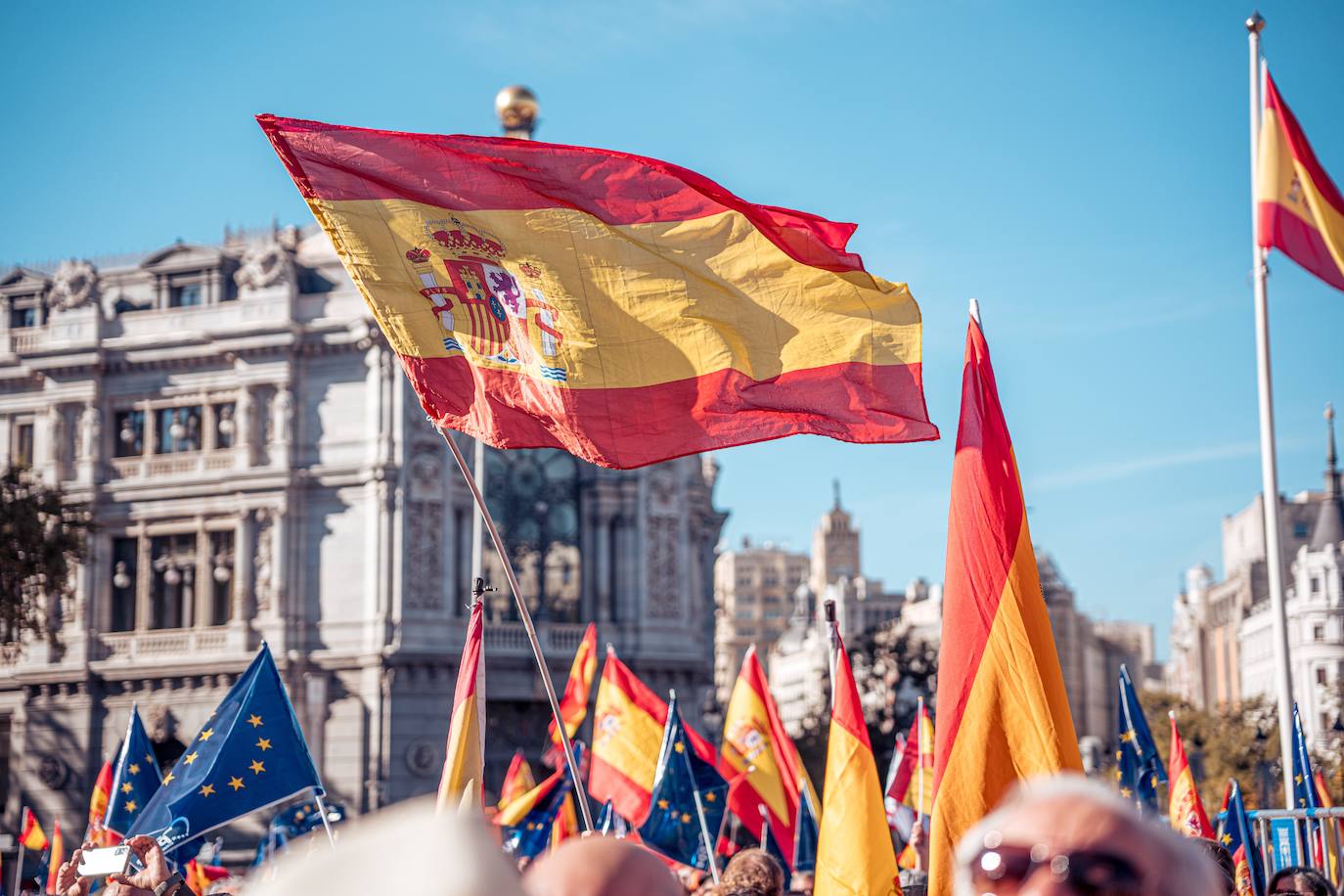 Un millón de personas se manifiestan contra la amnistía en Cibeles según los organizadores