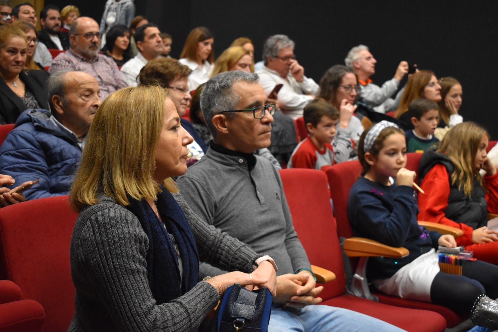 La Banda de Música de Villamayor seduce al público con el cine como protagonista