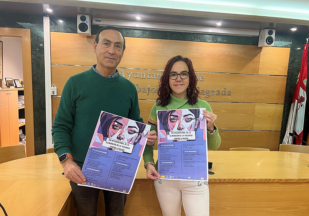 El alcalde, Pedro Samuel Martín, y la edil de Igualdad, Noemí Fernández, en la presentación.