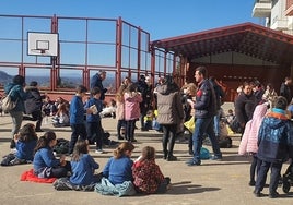 Imagen de alumnos en el colegio Nuestra Señora del Castañar de Béjar.