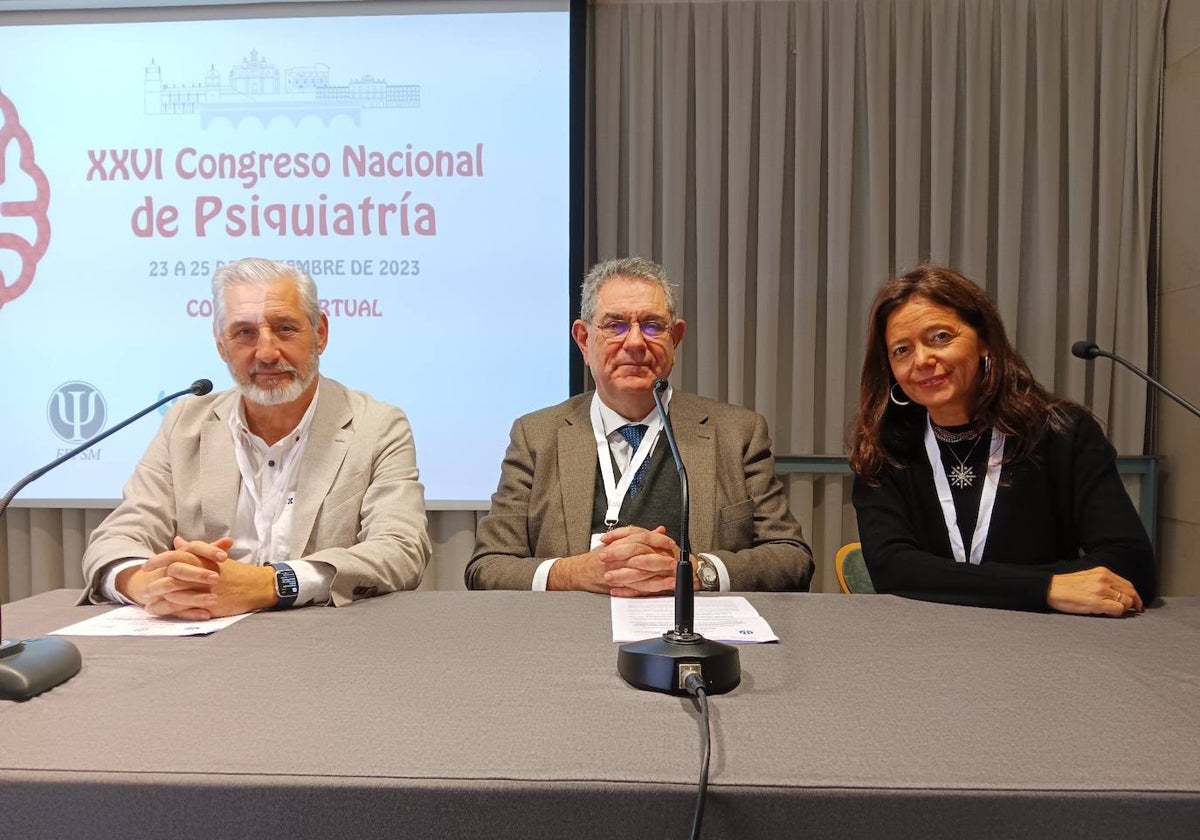 Ángel Luis Montejo, Manuel Martín y Marina Díaz, en la presentación del Congreso.