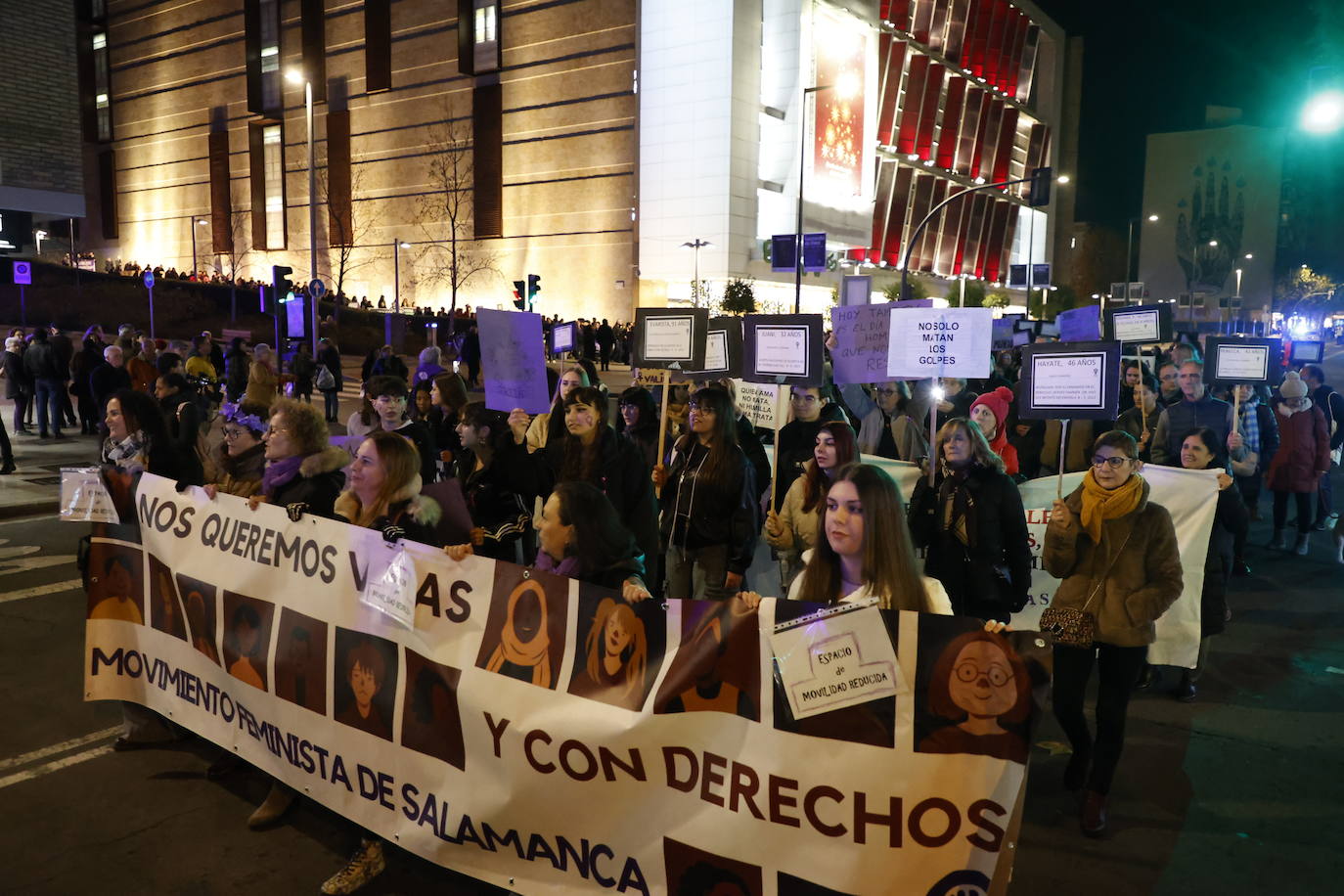 El 25-N sale a la calle al grito de &quot;¡Ni una menos!&quot;