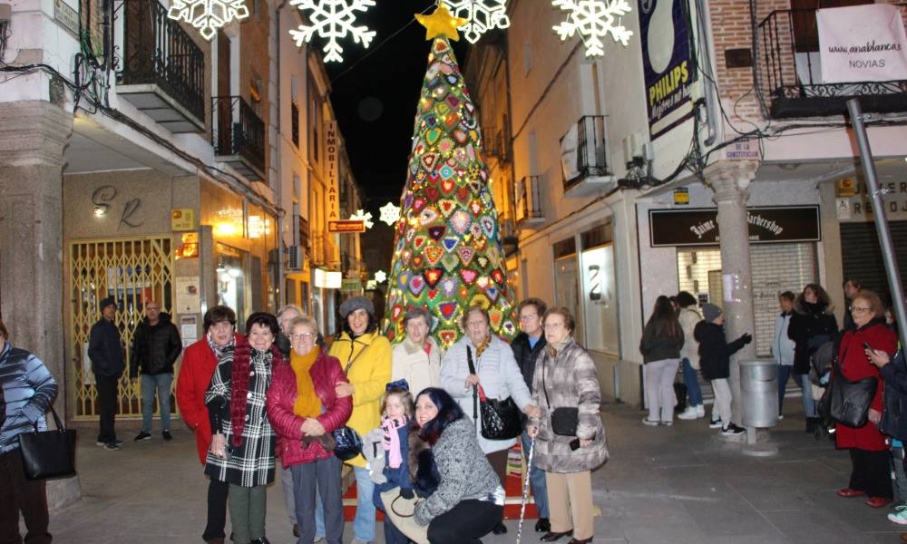 Peñaranda se llena de luz, sonido e ilusión navideña