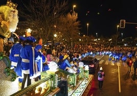 Trono de Melchor durante una de las Cabalgatas de Reyes.