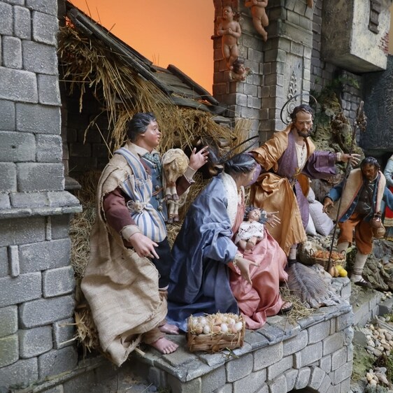 La Diputación abre la Navidad con un espectacular belén napolitano