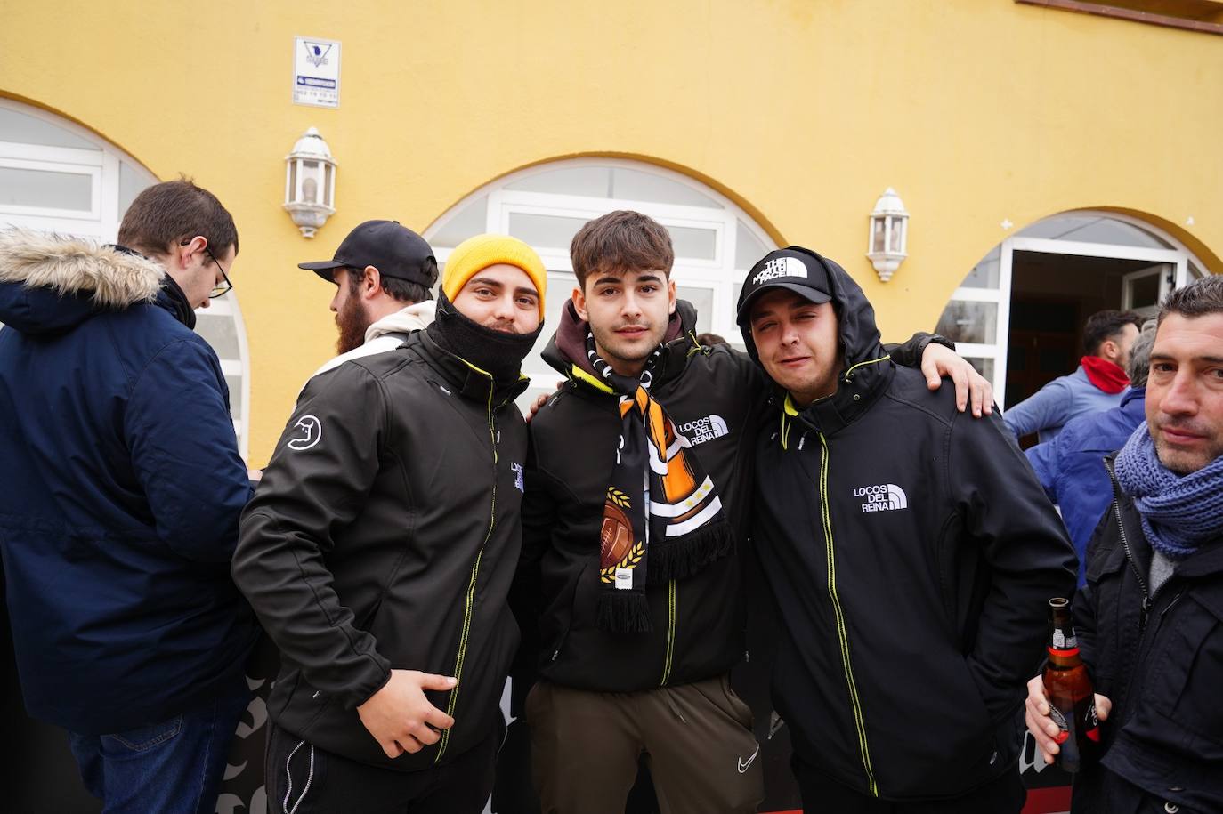 Gran ambiente previo al partido de Copa entre Unionistas y Sporting