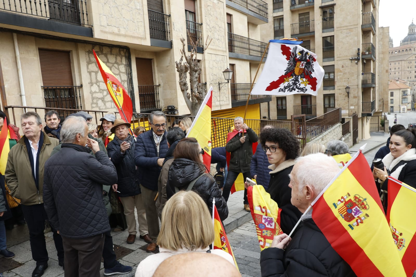 Gritos contra Sánchez en Salamanca el día de la Constitución